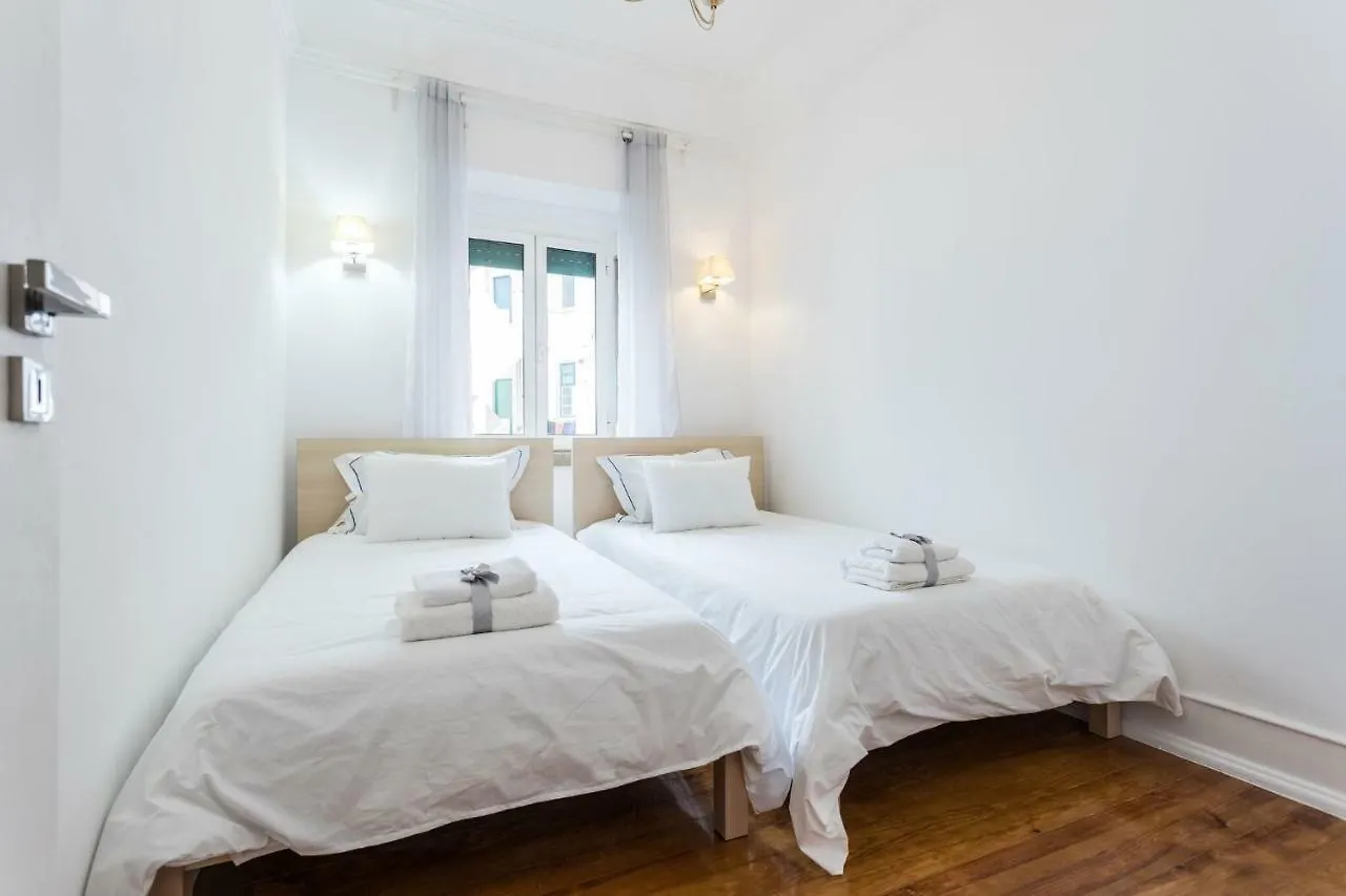 Guest house 6 Clouds Apartment Lisbon