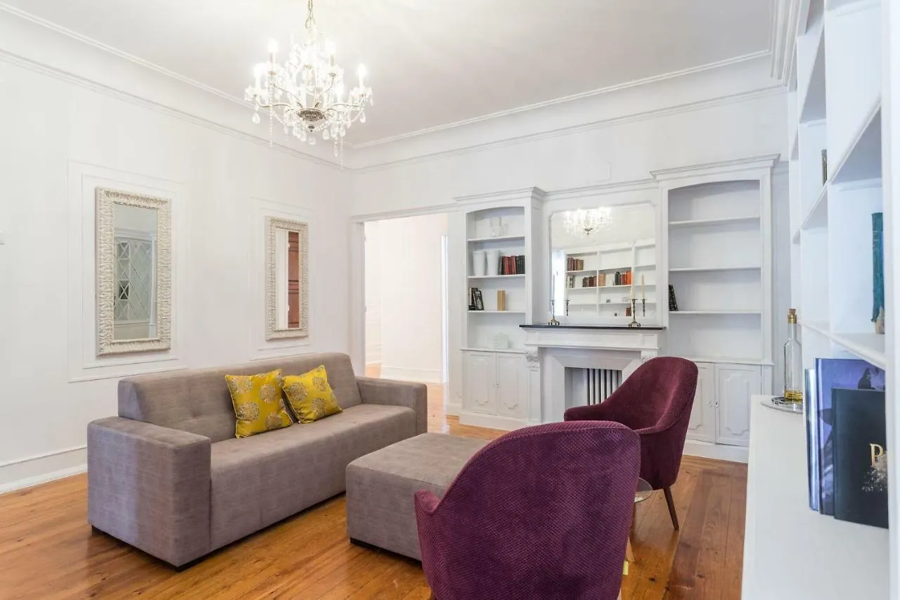 6 Clouds Apartment Lisbon Guest house