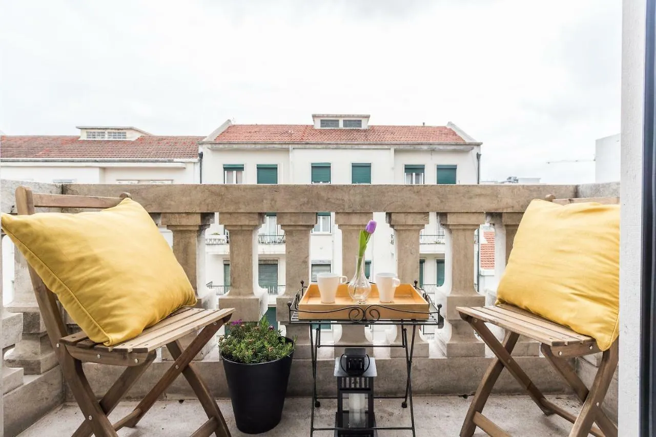 6 Clouds Apartment Lisbon