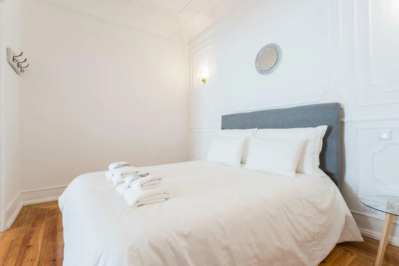 Guest house 6 Clouds Apartment Lisbon
